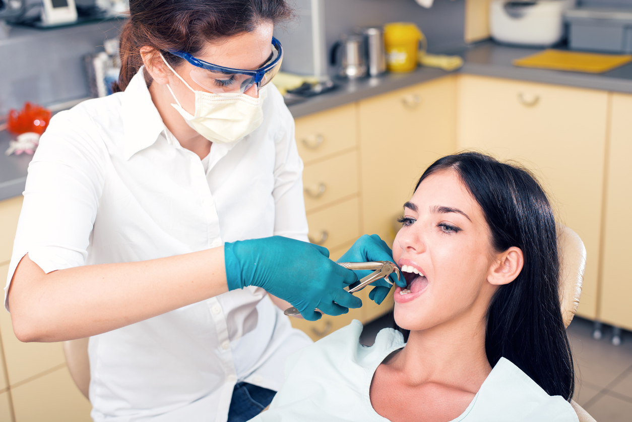 https://ahmedabad-dentist.com/wp-content/uploads/2022/04/tooth-extraction.jpg